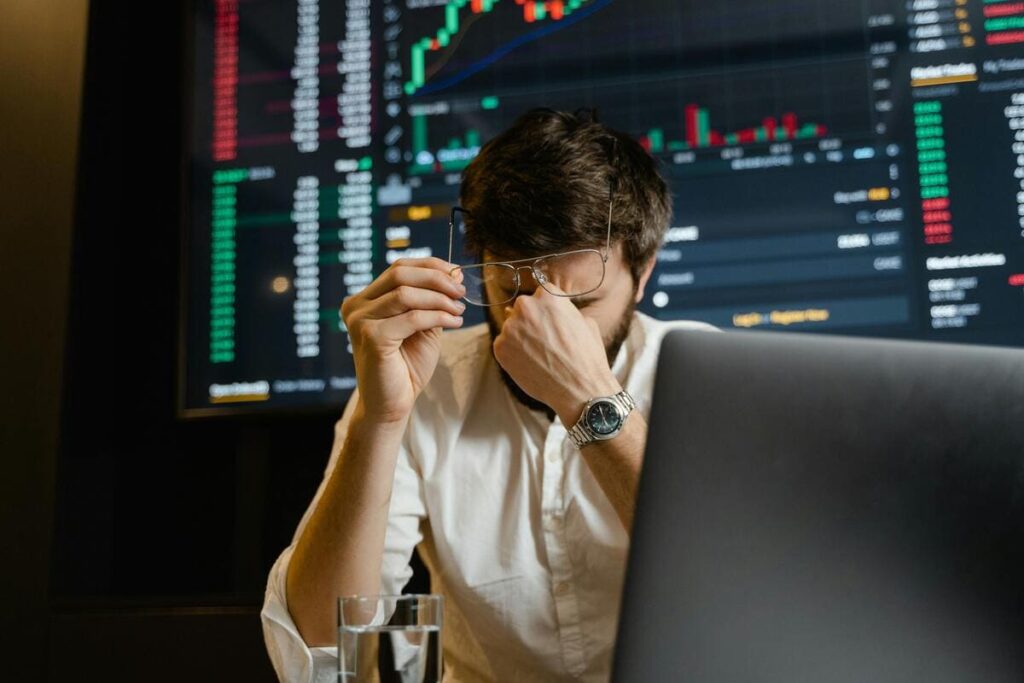 Com a alta da Selic alguns investimentos tendem a serem mais benéficos e outros tendem a não compensarem tanto.